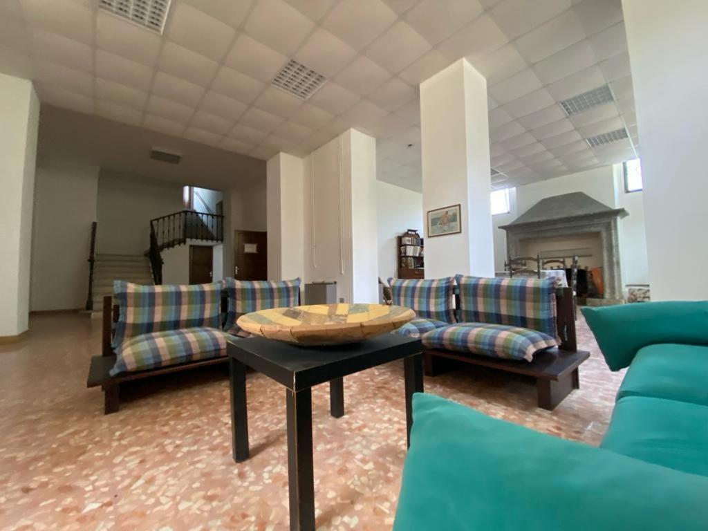 Regal Villa With Como Lake View And Free Parking เบลลาโจ ภายนอก รูปภาพ
